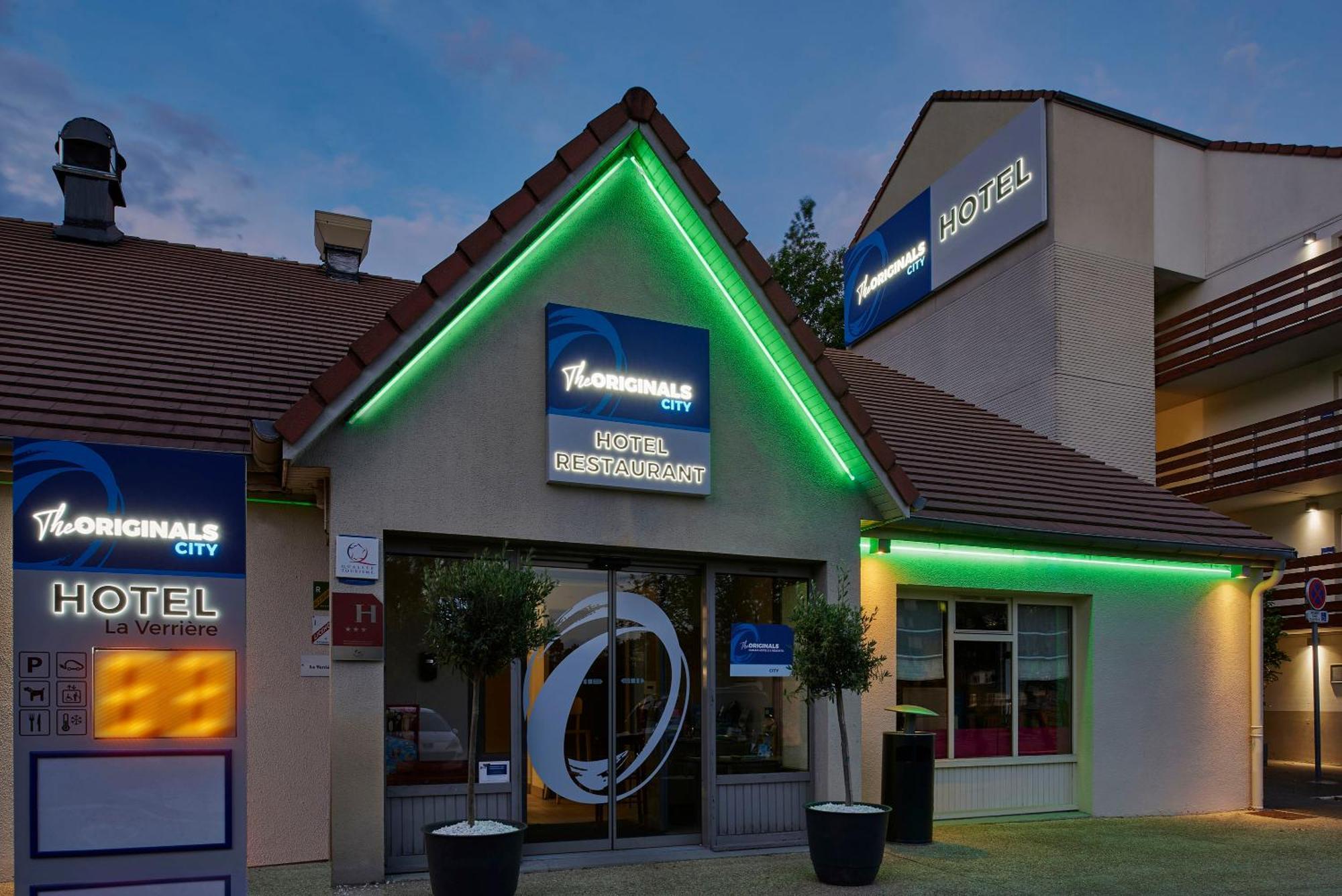 The Originals City Hotel La Verriere-Yvelines Екстер'єр фото